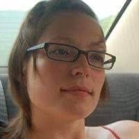 Allison Ostrowski's Instagram, Twitter & Facebook