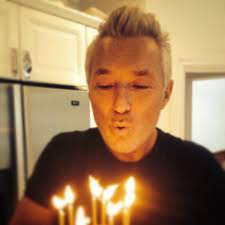 Happy Birthday To Martinjkemp Today Birthday Cake Celebrate Candles Martinkemp Shirlie Kemp Martin Kemp Happy Birthday