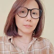 7 Office Red Flags Smart Women Notice Early