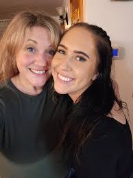 Marian Bennett (@roseine30) • Instagram photos and videos