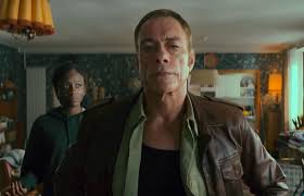 Salammbô est un roman historique de gustave flaubert, paru le 24 novembre 1862 chez michel lévy frères. Le Dernier Mercenaire La Comedie D Action Wtf De Jean Claude Van Damme Netflix