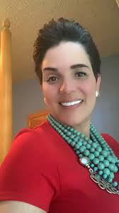 Janet Parra على X: "Suelta y atraerás lo que mereces! Hay gente que sigue  aferrada al pasado cuando hay un futuro lleno de aventuras esperando.  SUELTA!!!!! #porfintengocanas #laabuelitadelapepi https://t.co/YJAFhl2njw" 