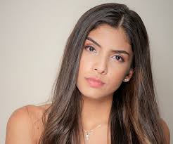 Allison Joan's Instagram, Twitter & Facebook