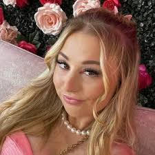 Amanda dorrell (@amandadorrell31)