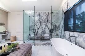 Contemporary traditional with six bedrooms and 4 bathrooms. Lebron James Agent Rich Paul Picks Up A Second L A Home For 4 4m American Luxury