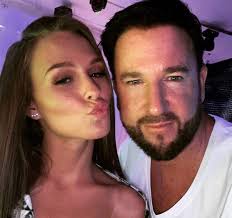 Instagram hat den account von michael wendler entfernt. Laura Muller Neuer Post Wirft Fragen Auf Pocher Entlarvt Sie Sofort Watson