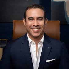 No te pierdas el evento de emprendedores #StartupGrind que se realizará en  @UTESASede Santiago con Edison Santos de @ECOmensajeriaRD , este Martes 24  de Julio, 7:30 pm @ Auditorio Manuel Arsenio Ureña,