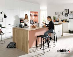 Schüller küchen werden unter strengen umweltschutzkriterien gefertigt. Schuller Fino Kuche In Lack Weiss Rosa Home Company Mobel