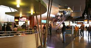Microsoft Cafes Dish Up World Class Dining Choices Microsoft Life People found this by searching for: