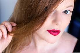 Robin Roux's Instagram, Twitter & Facebook