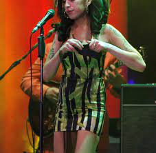 Amy winehouse you sent me flying (frank and back to black 2006). Zum 28 Geburtstag Amy Winehouse Eine Stiftung Und Ihr Letzter Song Welt