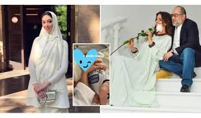 Menerusi akaun instagramnya, rihana juga berkongsi detik manis perkenalannya bersama sultan muhammad faris petra pada tahun 2007. Gambar Isteri Sultan Kelantan Kongsi Mesej Istimewa Selepas Selamat Lahirkan Putera Sulung Soya Lemon