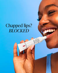 Keep your winter skin happy with Eight Hour Cream Collection ❄️ From head  to toe, these multitasking icons have you covered. Share your favorite in  the comments 💬