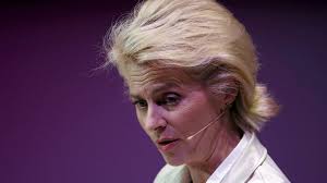 Ursula von der Leyen: Stanford-Uni verteidigt die Ministerin