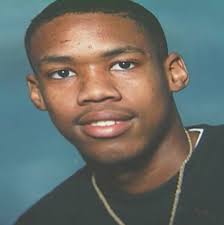 Julius Jones' family, supporters gather to celebrate commutation of his  death sentence by Oklahoma Gov. Kevin Stitt