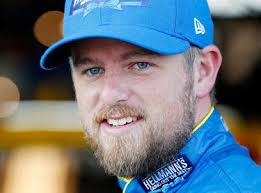 Noblesville Police Department adds four, promotes three