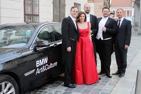 Plácido domingo — bésame mucho 03:43. A Nagy Sikeru Voices 2015 Koncert Tamogatoja A Bmw Group Magyarorszag