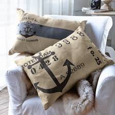Pin Van Loberon Nederland Op Stijl Maritiem Loberon Kussenhoezen Kussens Textiel