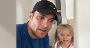 Jun 18, 2021 · juan diego alvira es un ibaguereño hincha fiel de su deportes tolima, así que el gol de millonarios al último minuto no le gustó mucho y así se lo contó a sus compañeros. Hija De Juan Diego Alvira Imito Una Extrana Mania De Su Padre Y Puso A Reir A Sus Seguidores