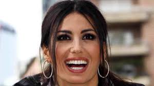 Per tutto il mese di agosto 2018, infatti, la bella ex velina di striscia la notizia sarà protagonista su italiauno: Elisabetta Gregoraci Non Immaginereste Che Titolo Di Studio Ha Insospettabile Political24