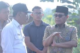 / di taman ini anda bisa melihat langsung dari dekat penyu dewasa maupun tukik (anak penyu) yang baru menetas dan. Dorong Kemajuan Jambi Fachrori Tingkatkan Pembangunan Infrastruktur Antara News Jambi