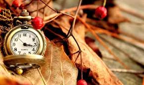 În acest final de săptămână se va face trecerea la ora de iarnă, astfel că ceasurile se vor da cu o oră înapoi. Ora De IarnÄƒ 2019 Cand Se DÄƒ Ceasul Inapoi In AceastÄƒ ToamnÄƒ È™i Ora 4 00 Devine Ora 3 00 Ziarul Unirea