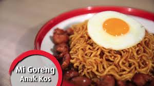 Cara membuat mie goreng dengan bahan seadanya : Dapur Kita Ramadhan Ep 3 Mi Goreng Anak Kos Youtube