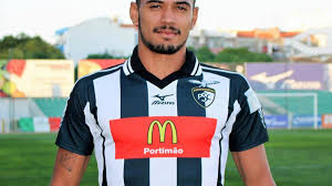 Check spelling or type a new query. Brendon Estevam E O Novo Defesa Central Do Portimonense