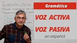La voz pasiva se emplea al escribir cuando quieres enfatizar el objeto de una oración, mientras que la voz activa se utiliza cuando quieres hacer énfasis al cambiar de voz pasiva a activa, es importante mantener la integridad de la oración. La Voz Activa Y La Voz Pasiva En Espanol Youtube