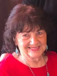 Harriet Snyder's Instagram, Twitter & Facebook