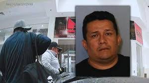 Damon Hood's Instagram, Twitter & Facebook