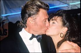 Adeline Blondieau : ses confidences sur sa relation amoureuse avec Johnny Hallyday - Closer