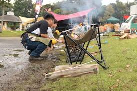メッシュ焚き火台がレンタルno 1だった理由とは 人気の焚き火イベントをレポート アウトドア 焚き火台 焚き火