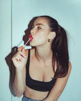 Doch anfang 2017 postet sie ein foto mit ihrem freund max von helldorf auf instagram. Lena Meyer Landrut Photo Gallery 394 High Quality Pics Theplace