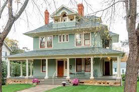 Traditional Exterior 2025 Paint Schemes