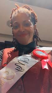 Nothing says love like your WUSA sister bringing you egg rolls because she  knows you've been trapped at the dealership for 3 hours with nothing but  coffee. Thsnks Robin Balanciere you saved