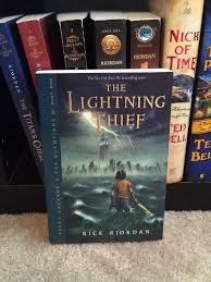 Percy Jackson And The Olympians The Lightning Thief Review Books Writing Amino