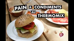Recette pain hamburger le pain buger maison au thermomix faire des hamburgers soit même c'est bien meilleur que d'aller au mc do. Pain Burger Buns Maison Pain Moelleux Ultra Facile Avec Ou Sans Thermomix Petite Bette Youtube