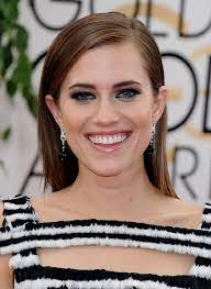 This hairstyle gives your hair a curled smooth end. 15 Of The Best Hairstyles For Long Straight Hair The Skincare Edit