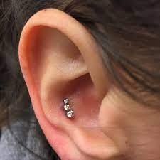 Let us mention some of the variations of a conch piercing. The Best Conch Ear Jewelry Pierced