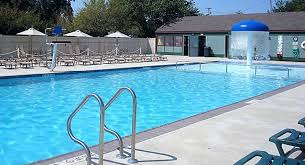 Vhs girls swimming & diving. Pool Valparaiso Country Club