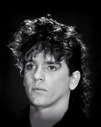 𝗠𝗶𝗰𝗵𝗮𝗲𝗹 𝗛𝘂𝘁𝗰𝗵𝗲𝗻𝗰𝗲