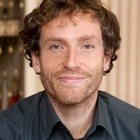 PDF) Residential trajectories in the early life course and their effects