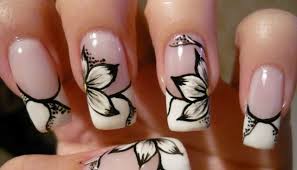 Nagel Design Ganz Einfach Selbst Zu Hause Gestalten Gel Nagel Design Naildesign Nagel Blumen