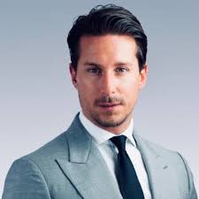 After 14 incredible years, I have decided to step down from my role as  Managing Director of Union Street Technologies Ltd as of April this year.