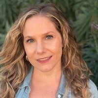 Melanie Ogle Email & Phone Number