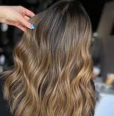 Il rischio di sbagliare è, quindi, pari allo zero. Balayage Capelli Cos E Come Si Fa Gli Effetti E Gli Errori Da Evitare