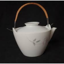 Shop noritake at the amazon dining & entertaining store. Noritake Cook N Serve Roselin Floral Pattern Handled Teapot 1 1 4 Pint