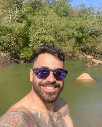 LUCAS SERRA (@lucasfserra) • Instagram photos and videos