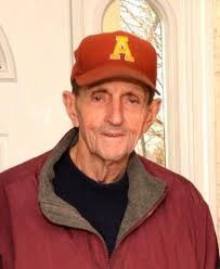 Algonquin legend Richard “Dick” Walsh dies at 92